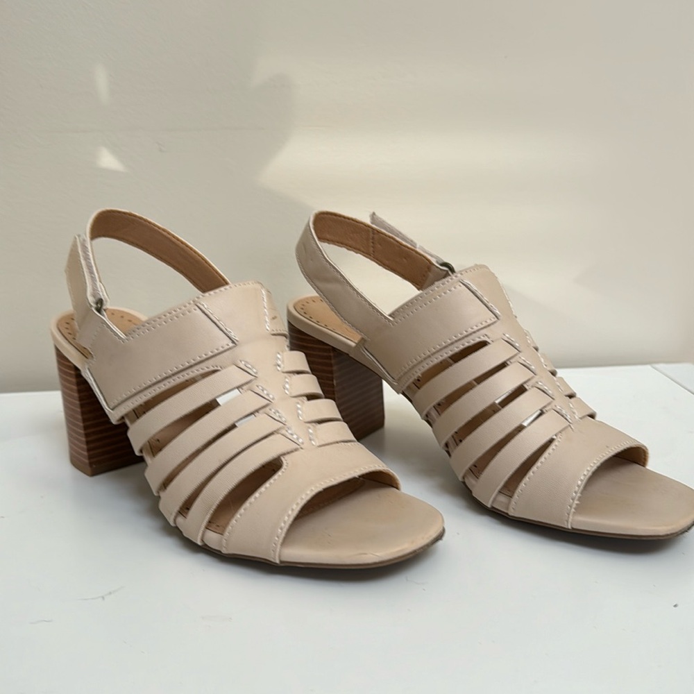Adrienne Vittadini block heel sandals